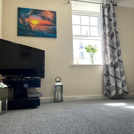 Winter Gardens North Pier 2 Bed Apartment Блекпул Екстериор снимка