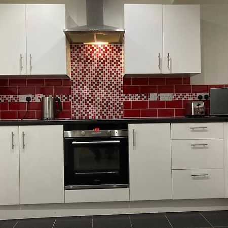 Winter Gardens North Pier 2 Bed Apartment Блекпул Екстериор снимка